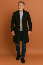 Men’s luxury trench coat in black with timeless design, elegant and comfortable for business and casual wear.