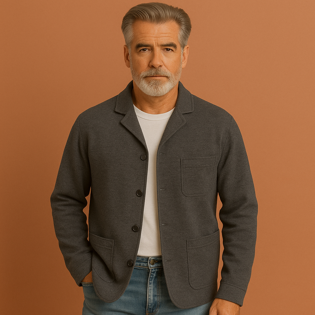 Men’s checkered blazer in dark gray with a modern fit and timeless pattern, ideal for casual and semi-formal occasions.